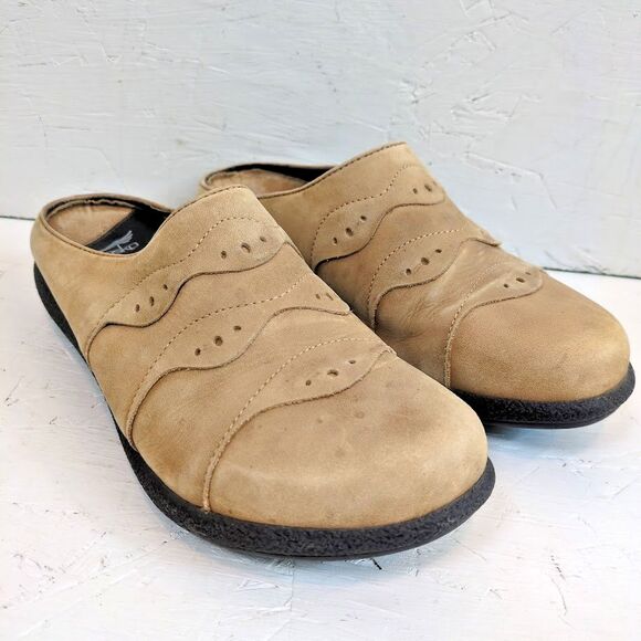 Dansko Professional Women's 7.5 Clog Shoes Size 38 Brown Suede Comfort Slip On - Picture 1 of 8